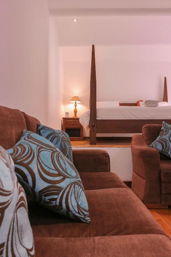 Hotel Spa Mansion Santa Isabella 里奥班巴 外观 照片